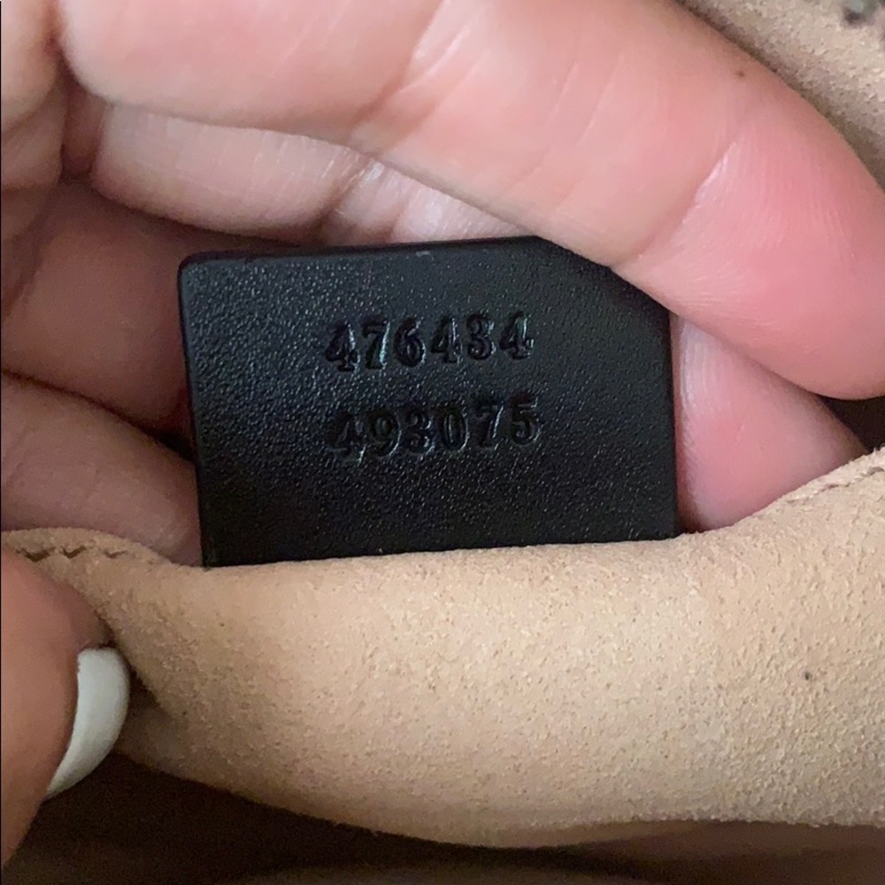 â¤ď¸SOLDâ¤ď¸GG Marmont matelassĂŠ leather beltbag - Picture 9 of 17